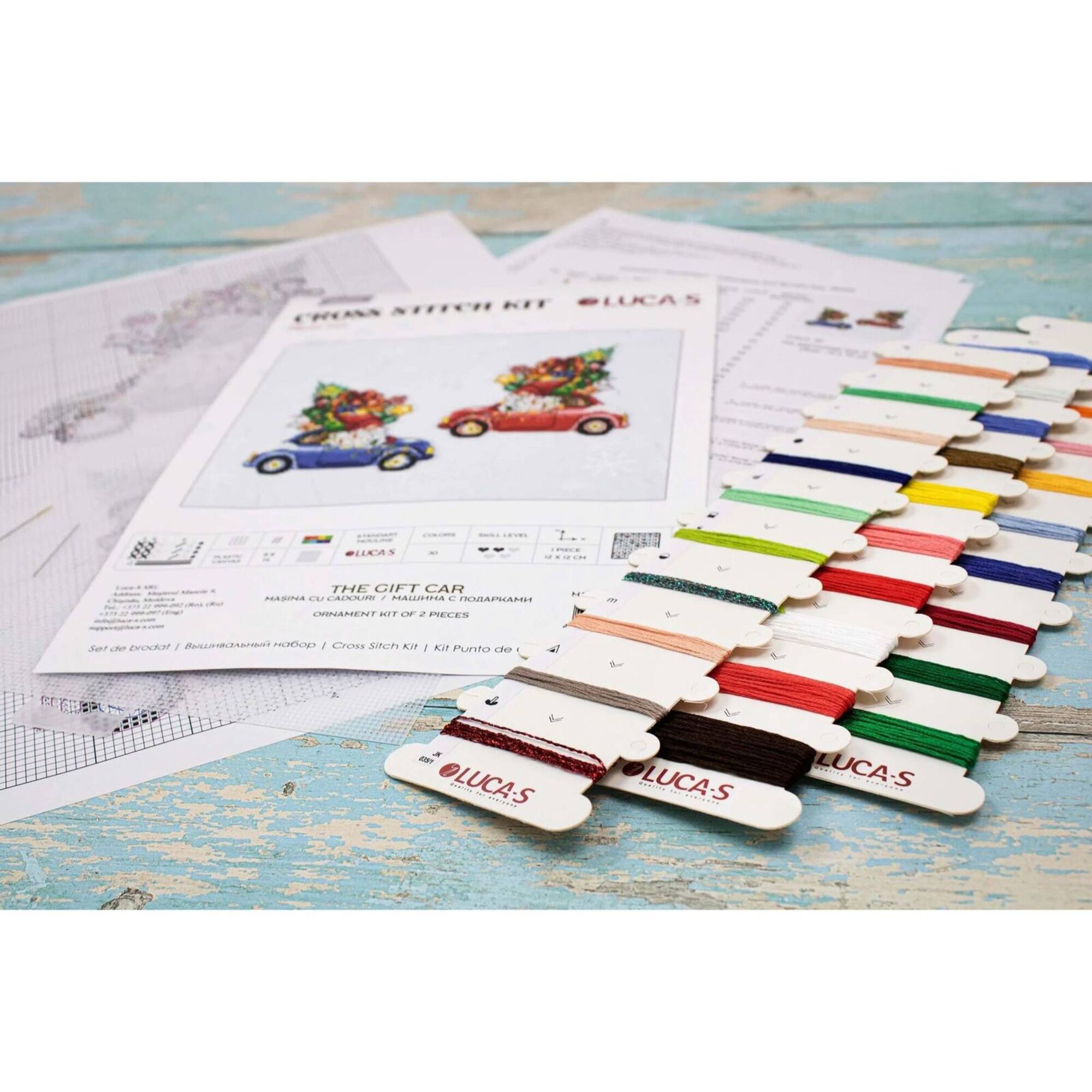 Luca-s The Gift Car Plastic Canvas Counted Cross Stitch Kit